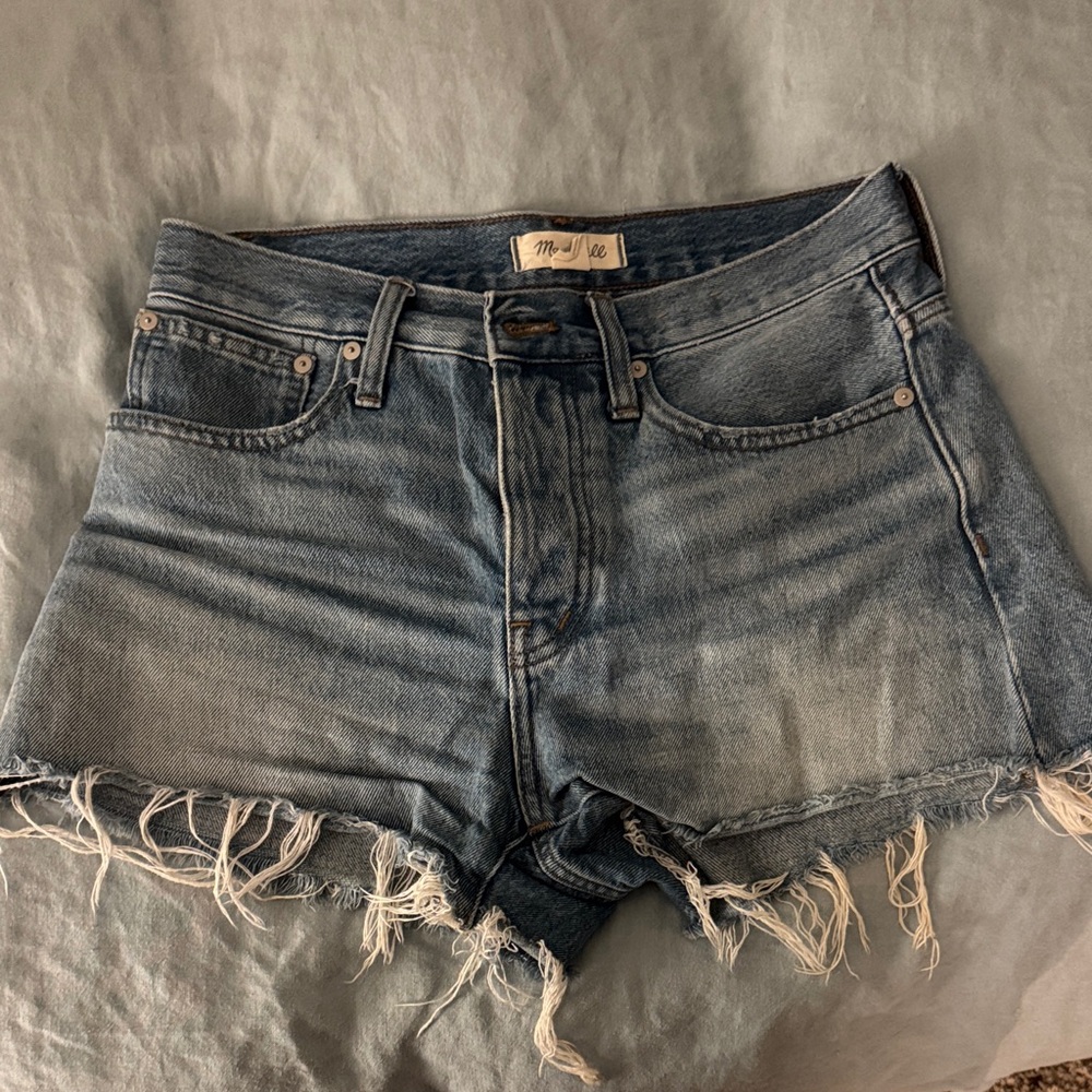 Madewell Size 25 Washed Blue Distressed Denim Cutoff Shorts